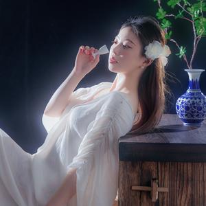 夔秋莉